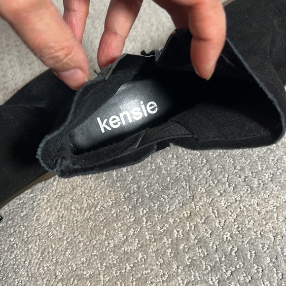Kenzie Black Suede zip up booties ankle boots - Picture 4 of 8